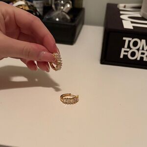 Silkme Crystal Hoop Earrings